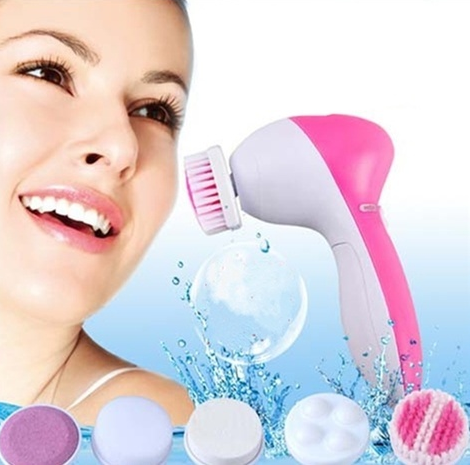 BeautyBrush™ Portable Facial Skin Cleansing & Massage Brush